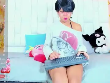 Cherryboom23  live sex cam