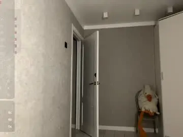 Dinakonno  live sex cam