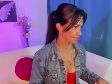 Fernandaeloisa  live sex cam