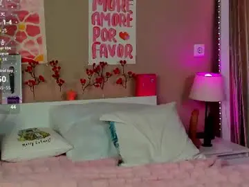 Kristy_na_  live sex cam