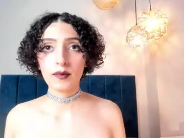 Lyravendrell  live sex cam