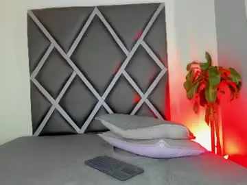 Nahomy_smiiths  live sex cam