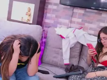 Nicky_as  live sex cam