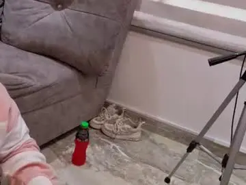 Nicky_as  live sex cam