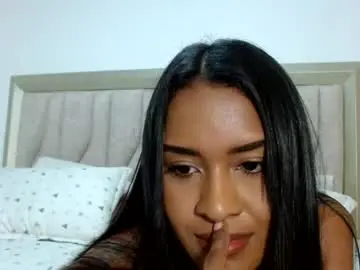 Nina_cb  live sex cam