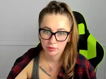 Pinkychloe  live sex cam