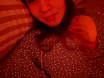 Pisatriz  live sex cam