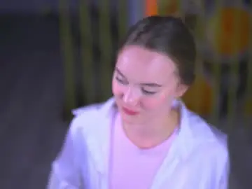 Sun_shy_ne  live sex cam