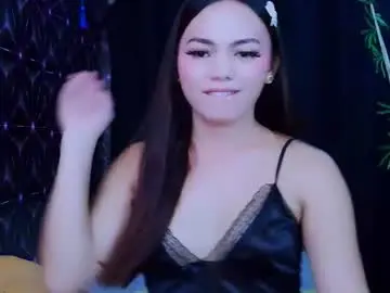 Urhot_maxine  live sex cam