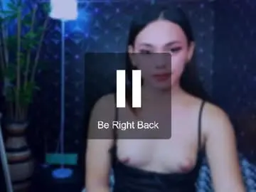 Urhot_maxine  live sex cam