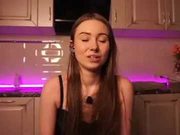 Your_lotrarein  live sex cam