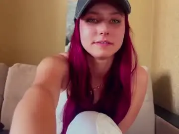 Aleshiakrichbaum  live sex cam