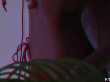 Alvuwka  live sex cam