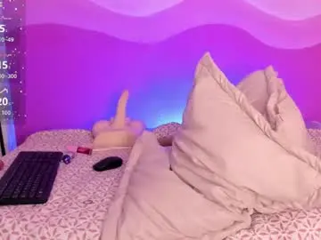 Amiiclark  live sex cam