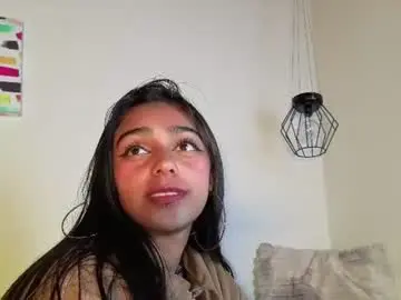 Dafne_girl4u  live sex cam