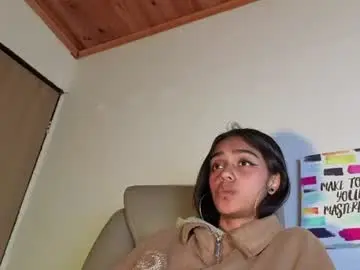 Dafne_girl4u  live sex cam
