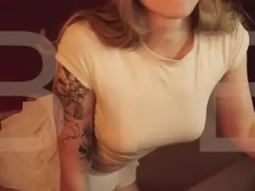 Elliecutes  live sex cam