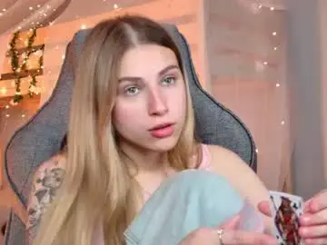 Elliecutes  live sex cam