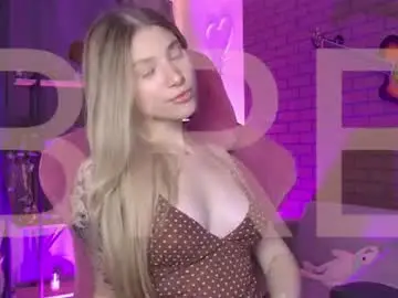 Elliecutes  live sex cam