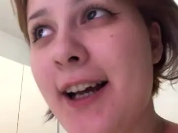 Foxydollkate  live sex cam