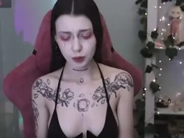 Gothickotik  live sex cam
