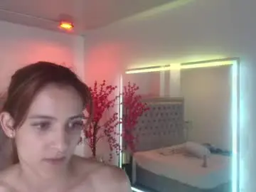 Juliieta_gray  live sex cam