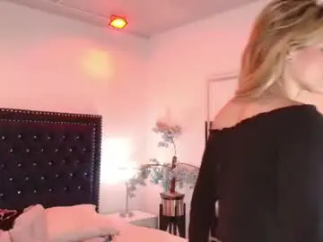 Juliieta_gray  live sex cam