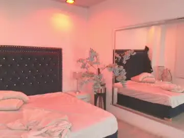 Juliieta_gray  live sex cam