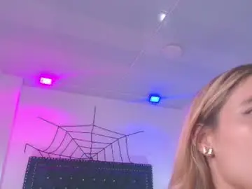 Juliieta_gray  live sex cam