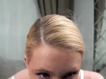 Mayclose  live sex cam