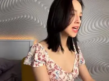 Miasweetashoney  live sex cam