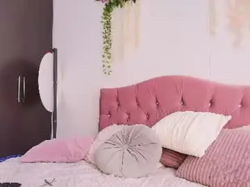 Missniley  live sex cam