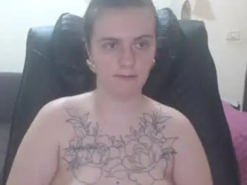 Oliviasager  live sex cam