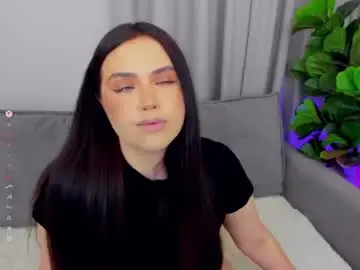 Sexyangeloux  live sex cam