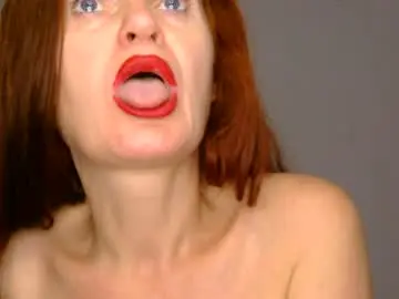 _kapelka_  live sex cam