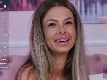 Allenamoon  live sex cam