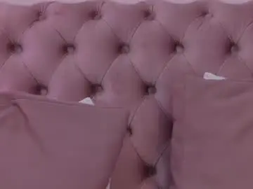 Allenamoon  live sex cam