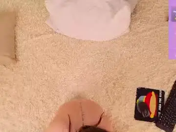 Gloriamillss  live sex cam