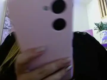 Mila23_  live sex cam