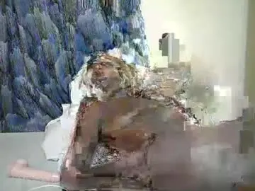 Nejkolo  live sex cam