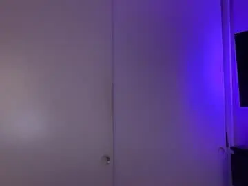 Nicolelovesyou444  live sex cam