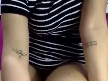 Sarayx  live sex cam