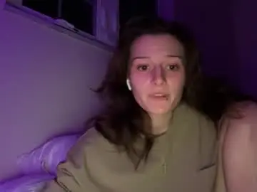 Twistedintheheadbonesy  live sex cam