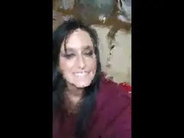 Whitneyhelton36  live sex cam