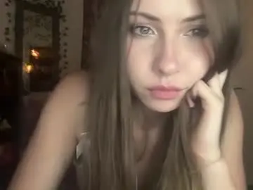 Callielovelatenight  live sex cam