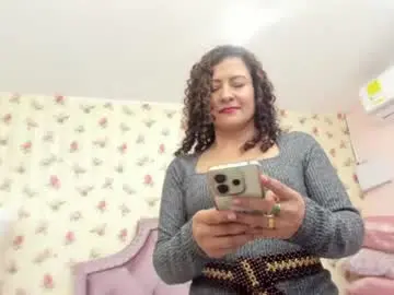 Crystal_watson0  live sex cam