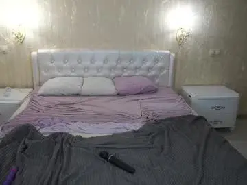 Eliarose  live sex cam