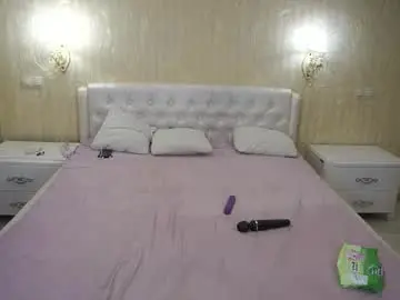 Eliarose  live sex cam