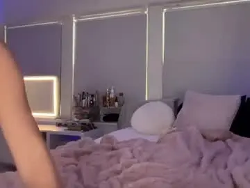 Em3ryy  live sex cam