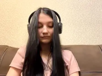 Faustinabartosh  live sex cam